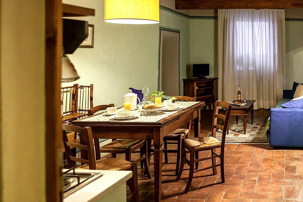 Apartamento Maria: zona pranzo e soggiorno